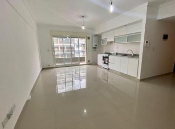 Departamento · 58m² · 3 Ambientes · Departamento - Flores
