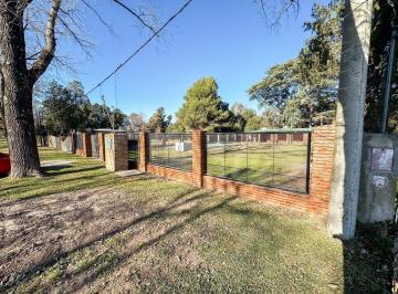 Casa · 133m² · 3 Ambientes · 1 Cochera · Venta Casa Dos Dorm.. Coronel Dominguez.