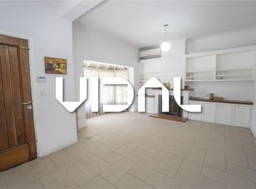 Casa · 150m² · 5 Ambientes · 2 Cocheras · Venta Casa Tipo Chalet Cinco Ambientes en Adrogué