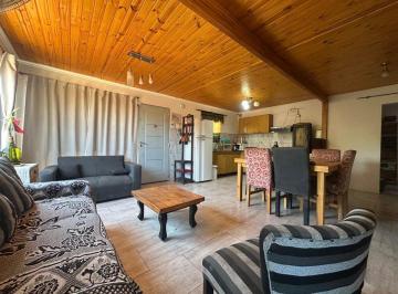 Casa · 200m² · 4 Ambientes · Casa en Venta en Campana 4 Ambiente