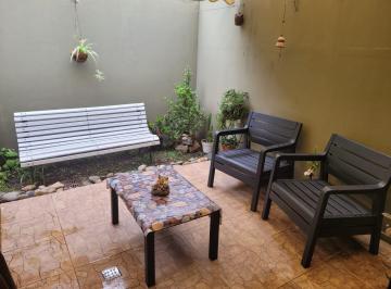 Casa de 3 ambientes, La Plata · Duplex en Venta