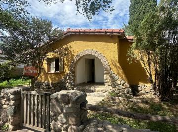 Casa de 5 ambientes, Capilla del Monte · Roque Saenz Peña 218 y Vicente Lopez y Planes