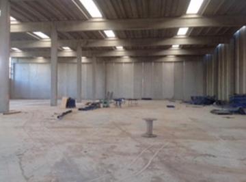 Bodega-Galpón , Moreno · Alquiler Nave 1500 m² en Moreno