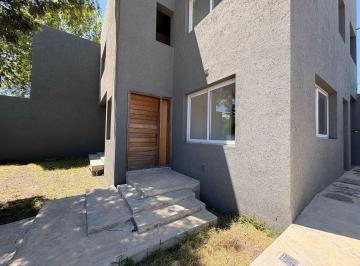 Casa de 3 ambientes, Córdoba · Arguello Dúplex Venta 2 Dorm (Ppal en Suite) Gran Terraza C/ Barra y Asador Apta Crédito!