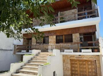 PH · 200m² · 4 Ambientes · 2 Cocheras · PH en Venta en El Palomar