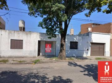Casa de 5 ambientes, Córdoba · Venta Bº Colon Salamanca 2720 2 Dorm. Garaje y Patio
