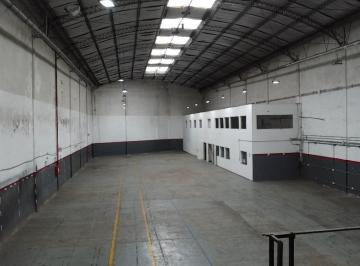 Depósito · 1280m² · 12 Ambientes · Depósito en Alquiler - Oficinas - Baños - Cocheras - 1.280 m² - Paternal
