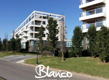 Departamento · 35m² · 1 Ambiente · 1 Cochera · Departamento en Alquiler en Pilar Golf, Pilar, G. B. a. Zona Norte