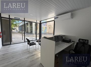 Local comercial · 39m² · Local - 46 Plaza, Agora Uno - Pilar