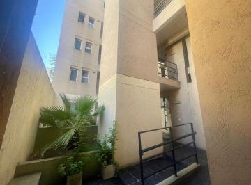 Departamento · 32m² · 1 Ambiente · Venta Monoambiente con Patio Castelar Centro