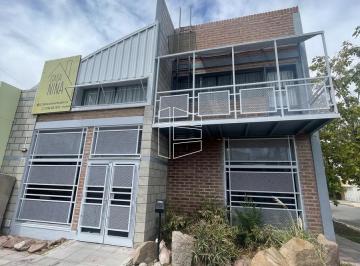 Local comercial · 430m² · 15 Ambientes · Venta - Prop y Fondo de Comercio - Residencia Estudiantil - L019