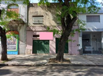 Casa · 250m² · 6 Ambientes · 1 Cochera · Venta Casa 6 Ambientes Lote Usaa