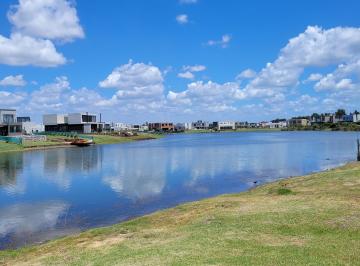 Terreno , Tigre · Venta Lote a Laguna en Barrio Santa Ana