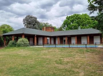 Casa · 250m² · 4 Ambientes · 2 Cocheras · Golfers Club Pilar, Excelente Casa 6 Amb. con Piscina