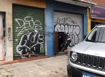 Local comercial · 40m² · 1 Ambiente · 2 Locales a La Calle Aptos Todo Destino Juntos o Separados