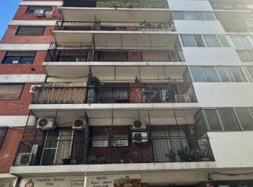 Departamento · 50m² · 3 Ambientes · Ayacucho y Pte. Perón - 2 Ambientes y Medio - Congreso