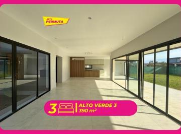 Casa · 296m² · 5 Ambientes · 2 Cocheras · Casa en Barrio Alto Verde 3
