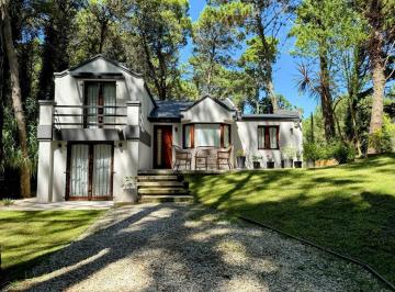 Casa de 5 ambientes, Mar de las Pampas · Casa Mi Destino en Mar de Las Pampas a La Venta!