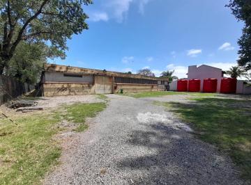Depósito · 2900m² · 10 Cocheras · Depósito en Venta Carapachay 4400 m² Terreno