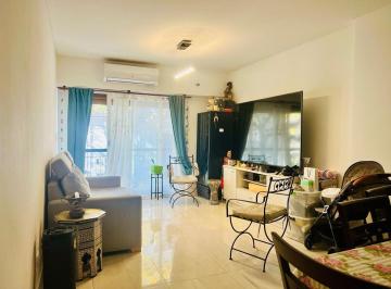 Departamento · 110m² · 4 Ambientes · Vta 4 Amb Patio Parrilla Dep Serv Balcón en Flores