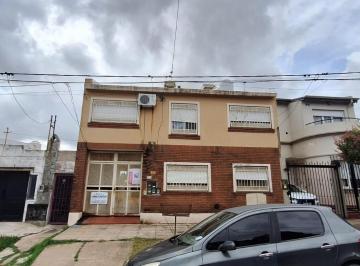Departamento · 73m² · 4 Ambientes · 1 Cochera · Departamento en Venta - Funcional