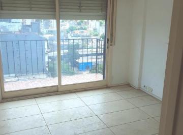 Departamento · 188m² · 3 Ambientes · 4 Ambientes Dependencia Terraza Propia Para Uso Profesional