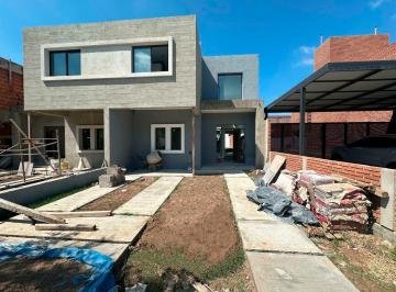 Casa de 4 ambientes, Córdoba · Venta Duplex en Greenville II - 3 Dorm., Zona Sur