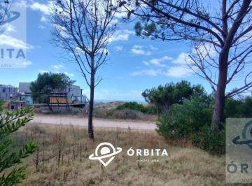 Terreno · 1044m² · Lote en Venta en Costa Esmeralda, Barrio Marítimo II
