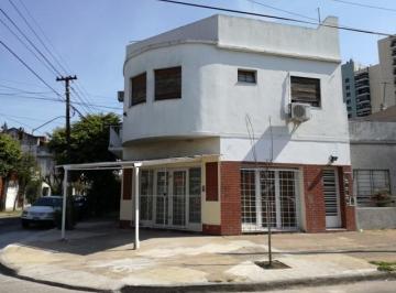 WER-WER-1621_2 · Local en Importante Esquina, Ideal Multiples Rubros!