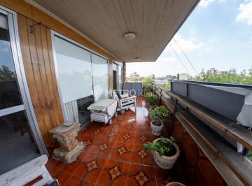 Departamento · 165m² · 4 Ambientes · 1 Cochera · Departamento en Venta 4 Ambientes con Cochera en Flores