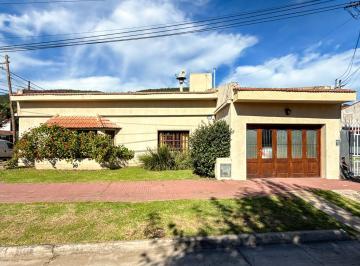 Casa de 3 ambientes, Salta · Casa en Tres Cerritos de 3 Ambientes 400 m²