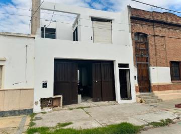 Bodega-Galpón , Córdoba · Salón Comercial + Departamento con Terraza y Balcón en San Jerónimo