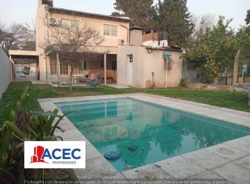 Casa · 113m² · 4 Ambientes · 1 Cochera · Venta - Casa - Funes