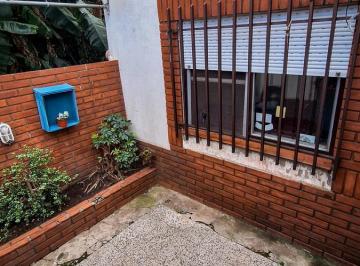 PH · 720000ha · 3 Ambientes · 1 Cochera · Venta - PH 3 Ambientes C/ Patio - Moron - Base Aerea