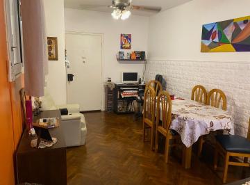 Departamento · 52m² · 3 Ambientes · Anchorena N° 810, pb"B" - Depto. 3 Ambientes con Patio