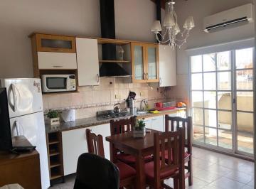 PH de 2 ambientes, General San Martín · PH en Venta en San Andres 2 1/2 Amb Sin Expensas con Balcón Aterrazado