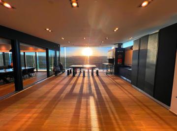 Casa de 8 ambientes, Villa Carlos Paz · Mansión en Venta en Carlos Paz, un Lujo Que Te Mereces