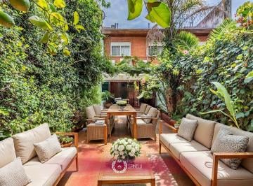 Casa · 139m² · 4 Ambientes · Venta Duplex PH Tipo Casa 4 Ambientes 139 m² con Patio Jardín Parrilla 3 Baños Único en Boedo Almagro