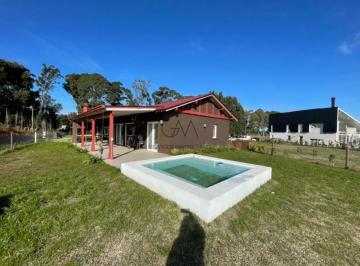 Casa · 170m² · 4 Ambientes · Casa en Venta Rumenco Joven