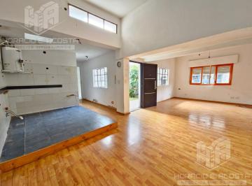 Casa · 141m² · 3 Ambientes · 2 Cocheras · Casa en General San Martin