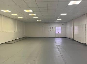 Planta · Depósito Techado con 3 Oficinas y 2 Baños – Ideal Logística, Taller o Showroom