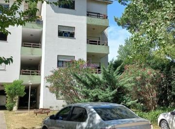 Departamento · 57m² · 3 Ambientes · 1 Cochera · Se Vende Excelente Departamento 3 Amb. en Villa Gesell!