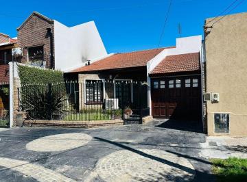 GIG-G1G-4575_2 · Excelente Casa con Piscina