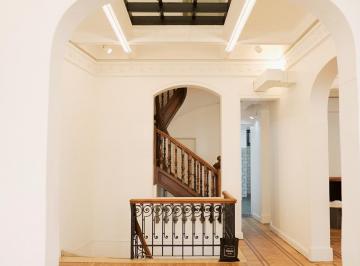Local comercial · 462m² · 5 Ambientes · Venta Edificio Petit Hotel de 3 Plantas Reciclado Estilo Francés Retiro