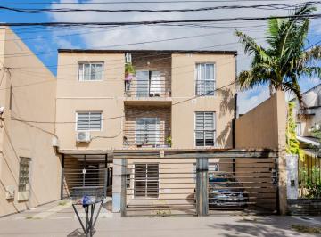 Departamento · 30m² · 2 Ambientes · 1 Cochera · Venta Departamento 2 Amb - Caseros - Venta/permuta