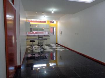 Casa · 140m² · 3 Dormitorios · 1 Cochera · El Rubí de Saenz Peña, Casa 2 Ó 3 Dorm. Impecable y Equipada!
