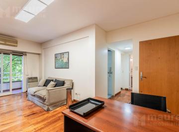 Departamento · 48m² · 2 Ambientes · Dos Ambientes Amplio con Balcón a La Calle en Venta en La Imprenta - Apto Crédito!
