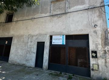 Local comercial de 26 ambientes, La Plata · Stud en Alquiler - La Plata
