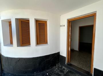 Casa · 50m² · 3 Ambientes · Alquiler en B° Bella Vista