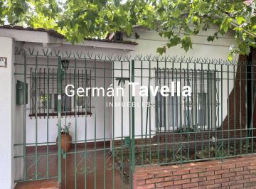 TAV-TAV-6930_2 · Venta Casa 4 Amb. Cochera y Jardín, Planos Aprobados! Haedo.